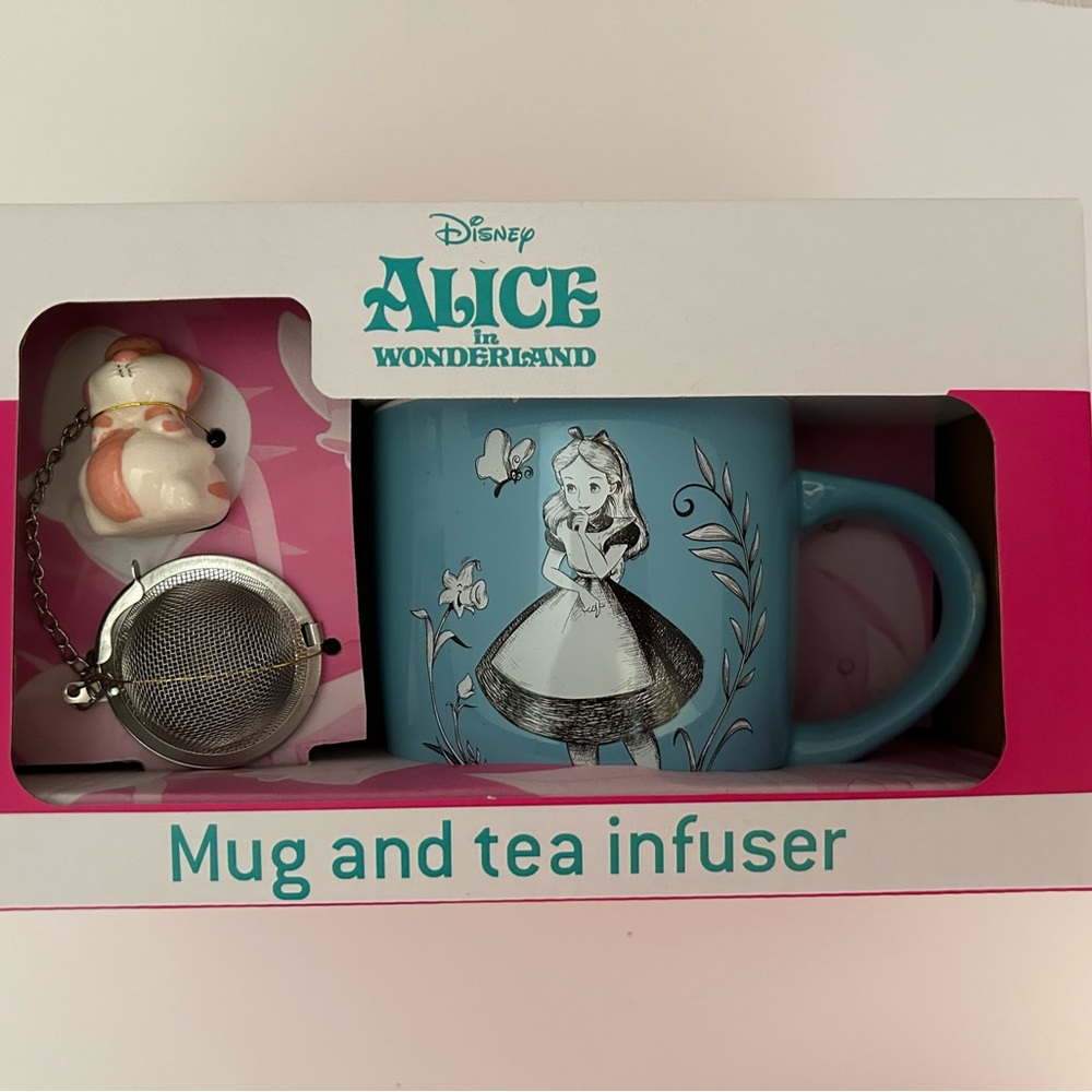 Alice and Wonderland Mug and Infuser gift set